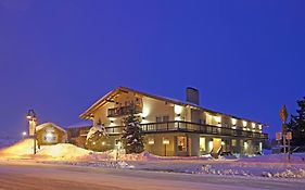 The Mammoth Creek Inn